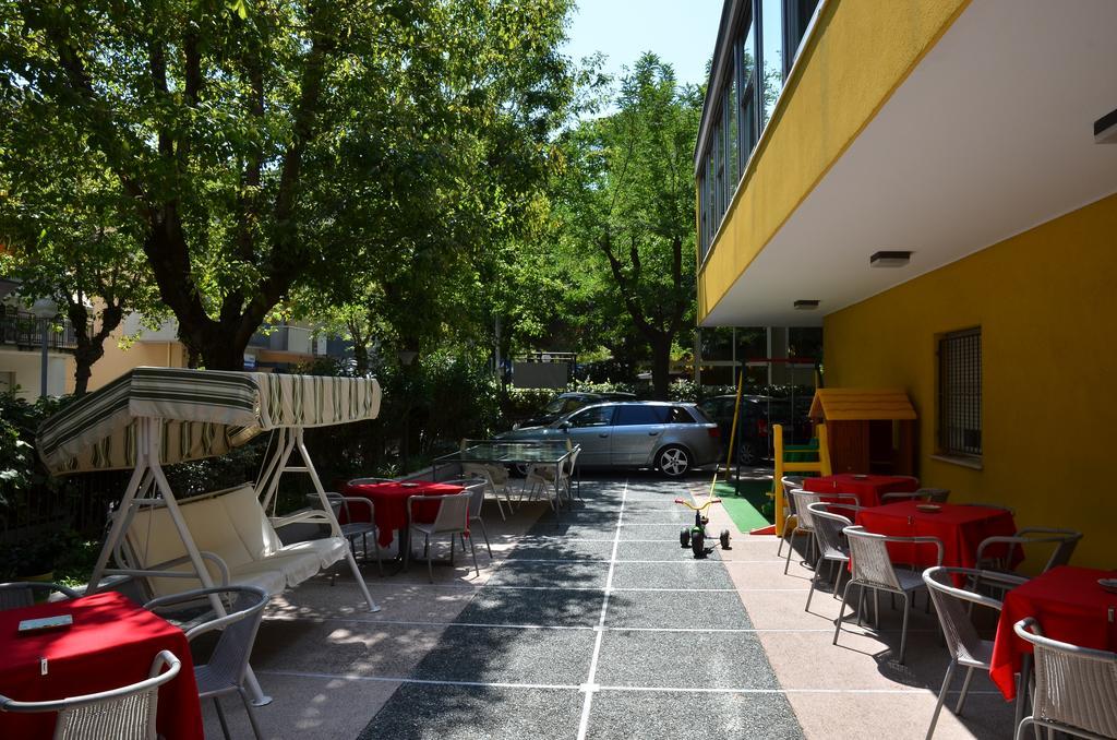Hotel Betulla Rimini Exterior photo