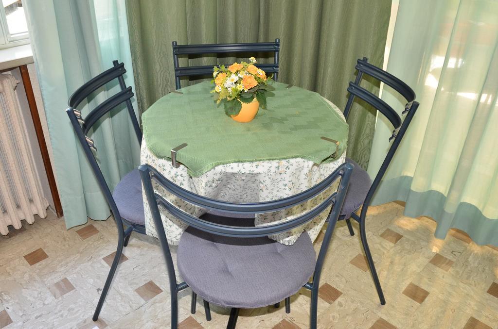 Hotel Betulla Rimini Exterior photo