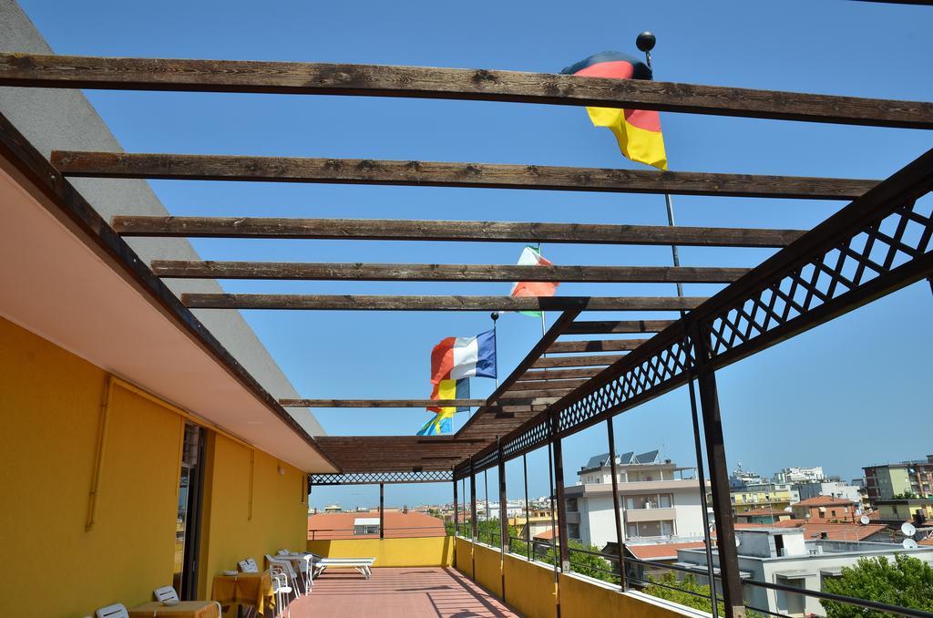 Hotel Betulla Rimini Exterior photo